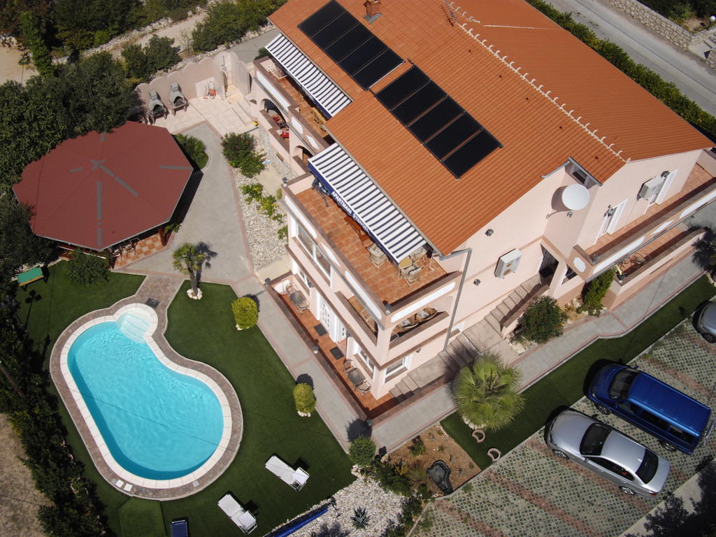 Apartments Stengl Barbat na Rabu Ngoại thất bức ảnh